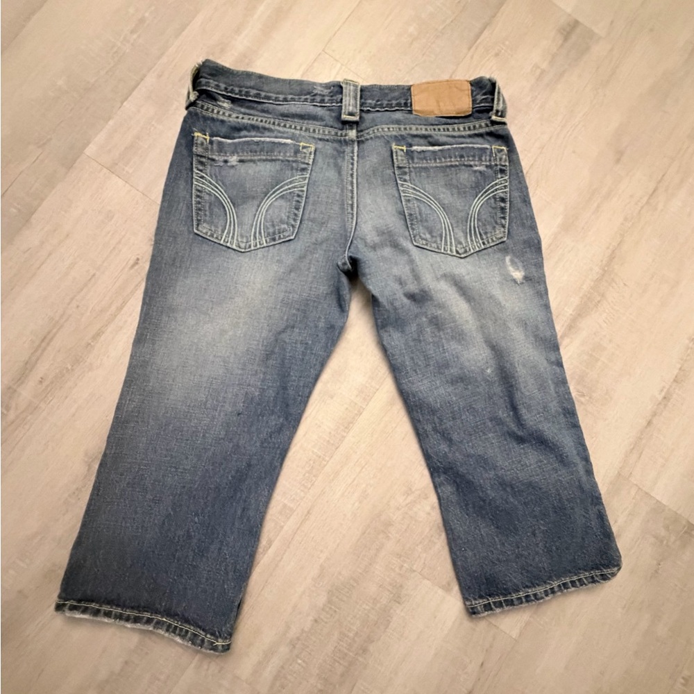 Vintage Hollister Capri Women's Lowrise Jeans SIZE 3. Barely worn.